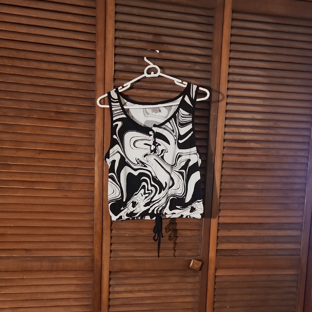 No Boundaries Black and White Marble Tank Top